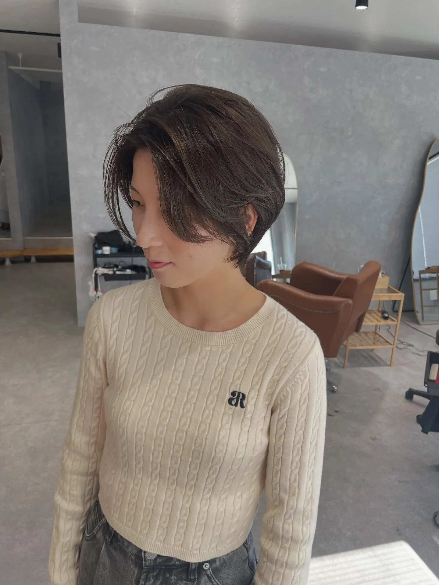 スタイリッシュなハンサムショート